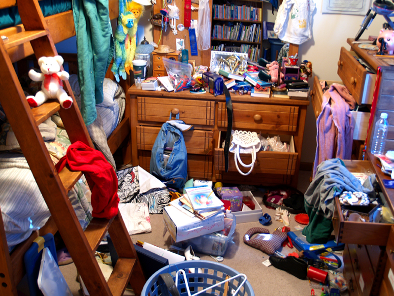 Declutter, a messy bedroom
